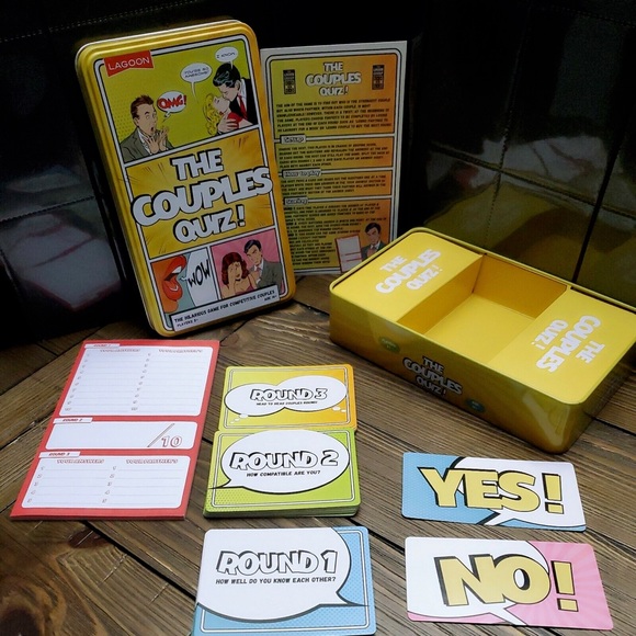 The Couples Quiz Card Game - Picture 3 of 12